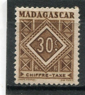 MADAGASCAR  N°  32 *  (Taxe)  (Y&T)  (Charnière) - Postage Due