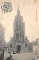 Montfort L'Amaury           78         Eglise Et Place Biancour. Sortie De Messe ? Procession ?      (voir Scan) - Montfort L'Amaury