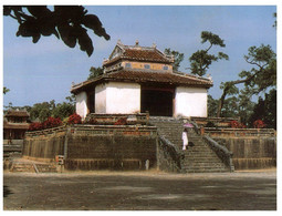 (GG 36) Vietnam - Mausoleum Of Emperor Ming Shang - Monuments