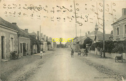 37 Cléré, Une Rue Du Bourg, Enfants Et Familles..., Affranchie 1917 - Cléré-les-Pins