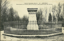 08 Ardennes MEZIERES Monument De BAYARD Don Le Bronze A été Enlevé Par Les Boches - Autres & Non Classés