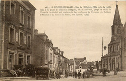 La Roche Bernard * La Rue De L'hôpital * Hôtel De L'espérance * Automobile Voiture Ancienne - La Roche-Bernard