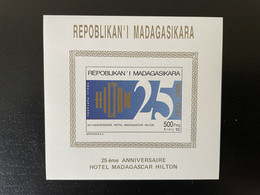 Madagascar Madagaskar 1995 Mi. Bl. N264 25e Anniversaire Hilton Hotel 25 Years Jahre 1970 - 1995 S/S RARE ! - Madagascar (1960-...)