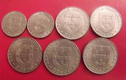 Portugal. Lot De 7 Pièces : 2,50, 5, 25  Escudos 1977 - Portugal