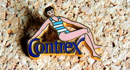 Pin's PIN-UPS - Eau Minérale CONTREX En Maillot - EMAIL - Fabricant ARTHUS BERTRAND - Pin-ups