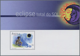 Thematik: Astronomie / Astronomy: 2001, Angola: TOTAL SOLAR ECLIPSE Souvenir Sheet, Investment Lot O - Sterrenkunde