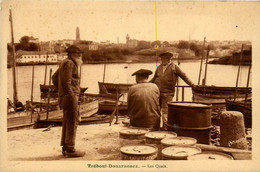 Tréboul * Douarnenez * Les Quais * Hommes Du Pays * Villageois - Tréboul