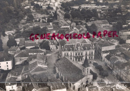 16- MANSLE - VUE AERIENNE  -L' EGLISE ET L' HOTEL DE VILLE -1967 - CHARENTE - Mansle