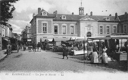 Rambouillet         78         Le Jour De Marché      LL84       (voir Scan) - Rambouillet