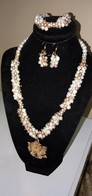 COLLIER PERLE DE CULTURE D'EAU DOUCE AVEC BOUCLE D'OREILLE ET BRACELET - Necklaces/Chains