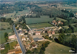 CPSM FRANCE 38 " Corbelin, La Piscine Et Le Stade" - Corbelin