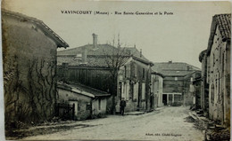 55 / Vavincourt (Meuse) Rue Sainte Geneviève Et La Poste - Vavincourt