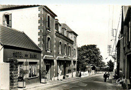 Plougasnou * La Route De Morlaix * Hôtel Des Bains - Plougasnou