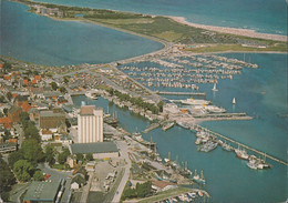 D-23774 Heiligenhafen - Ostsee - Luftaufnahme - Hafen - Aerial View ( Vorne Links Bahnhof) - Heiligenhafen