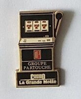 Pin' S  JEUX, GROUPE  CARTOUCHE, CASINO  à  LA  GRANDE  MOTTE  ( 34 ) - Jeux