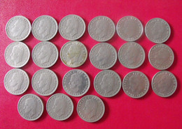 Espagne Spain Espana. Lot De 21 Pièces De 5 Pesetas 1975, 1980, 1983, 1989. Carlos 1 - 5 Pesetas