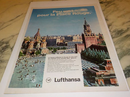 ANCIENNE PUBLICITE PLACE ROUGE  LUFTHANSA 1972 - Advertisements