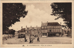 CPA COURSEULLES - Place De La Mairie (140813) - Courseulles-sur-Mer