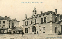 Chateaubriant * L'hôtel De Ville Et Sa Place - Châteaubriant
