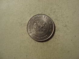 MONNAIE SINGAPOUR 10 CENTS 1985 - Singapour