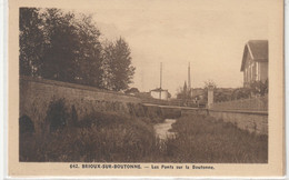 DEPT 79 : édit. Flor Marceau Carrière N° 642 : Brioux Sur Boutonne Les Pont Sur La Boutonne ( Rare Encadré De Blanc ) - Brioux Sur Boutonne