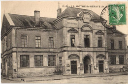 79 - LA MOTHE-ST-HÉRAYE - LA MAIRIE - La Mothe Saint Heray