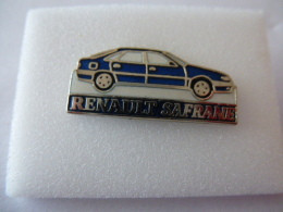 PINS AUTOMOBILE RENAULT  SAFRANES / Signé Traits Personnels Neuf / 33NAT - Renault