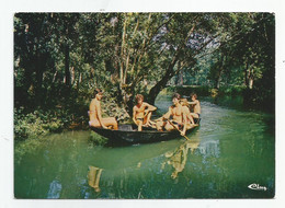 79 Deux Sevres La Venise Verte Promenade En Barques A L'intérieur Du Marais Hommes Femmes Maillot De Bains - Sonstige & Ohne Zuordnung