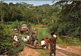 Gabon - La Traversée De La N'Gounié En Saison Des Pluies - Camion Mercedes Sur Radeau - Gabon