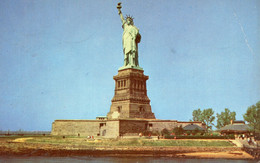 STATUE DE LA LIBERTE - Estatua De La Libertad