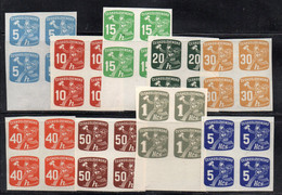 Q433 - CECOSLOVACCHIA 1945, Giornali Fattorino 9 Valori In Quartine Integre  *** - Newspaper Stamps