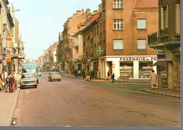 HAGONDANGE  -  CPM  -  La Rue De La Gare - Hagondange