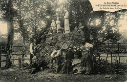 St étienne De Montluc * La Haye Mahéas * La Salette Dans Le Parc - Saint Etienne De Montluc