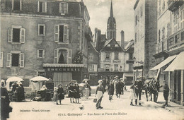 Quimper * Rue Astor Et Place Des Halles * Marché Foire * Boucherie * Grand Bazar - Quimper