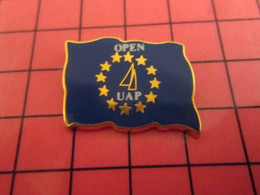 812B Pin's Pins / Beau Et Rare : Thème SPORT / VOILE OPEN UAP DRAPEAU EUROPEEN A 12 ETOILES C'est Bien Assez ! - Voile