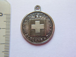 Médaille Pendentif Suisse Schweiz Switzerland ( Argent ?) Recto Verso Identique - Pendants