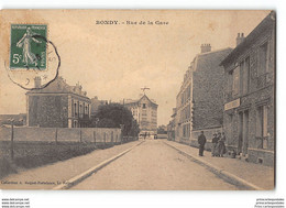 CPA 93 Bondy Rue De La Gare - Bondy