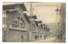 G1132 - LE CHAMBON FEUGEROLLES - Usine Besson Et Ses Vitres Brisées Par Les Grévistes - Le Chambon Feugerolles