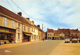 77-FAREMOUTIERS- PLACE DU GENERALE DE GAULLE - Faremoutiers