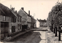 77-COURANCES- LES HÔTELS - La Ferte Sous Jouarre