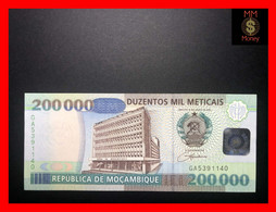 MOZAMBIQUE 200.000  200000 Meticais  16.6.2003  P. 141  UNC - Mozambique