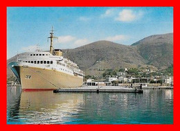CPSM/gf IGOUMENITSA (Grèce)  Le Port, Paquebot " APPIA"...M471 - Greece