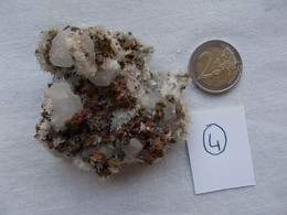 MINERAUX.QUARTZ.CALCITE.PYRITE.MEXIQUE..MASSE:130g.DIMENSIONS:6X5.5cm. - Minerals