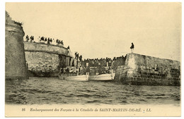 Bagne.départ De Forçats Pour La Guyane.Saint-Martin-de Ré.embarquement à La Citadelle. - Gevangenis