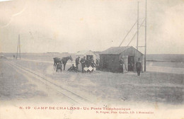 Châlons Sur Marne . Le Camp          51          Un Poste Téléphonique        (voir Scan) - Camp De Châlons - Mourmelon