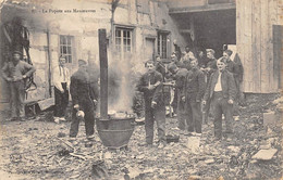 Châlons Sur Marne . Le Camp          51      La Popote Aux Manœuvres   (voir Scan) - Camp De Châlons - Mourmelon