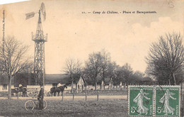 Châlons Sur Marne . Le Camp          51       Phare. Baraquements. Eolienne   (voir Scan) - Camp De Châlons - Mourmelon