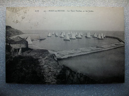 Carte Postale Port En Bessin (14) La Tour Vauban Et Les Jetées ( Petit Format Oblitérée 1907 Timbres 10 Et 5 Centimes ) - Port-en-Bessin-Huppain