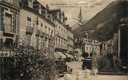 Cauterets * La Mairie Vue Prise De L'esplanade Des Oeufs * Gare De La Raillère - Cauterets