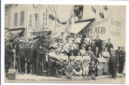 TARARE - Fête Gymnique Des 29 Et 30 Juin 1912. Devanture Du Café LAPLACE .Un Photographe Avec Son Matériel Sur Le Cliché - Tarare